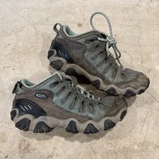Oboz Sawtooth II Leather Low Waterproof Hiking Trail Shoes Woman  s Size 6.5