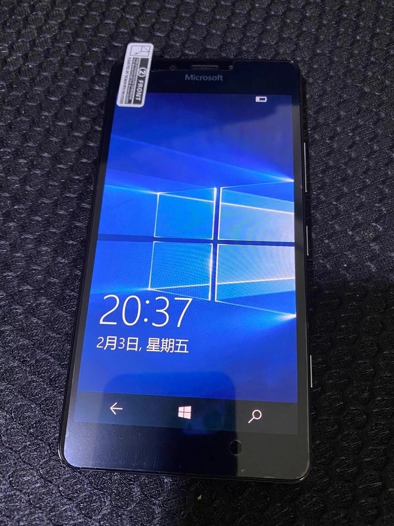 Microsoft Lumia 950 Fiche technique et caractéristiques