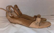 J.Crew E8116 Tan Suede Ankle Strap Low Wedge Knot Detail Size 8.5