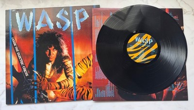 Wasp Inside the electric circus LP   UK original pressing