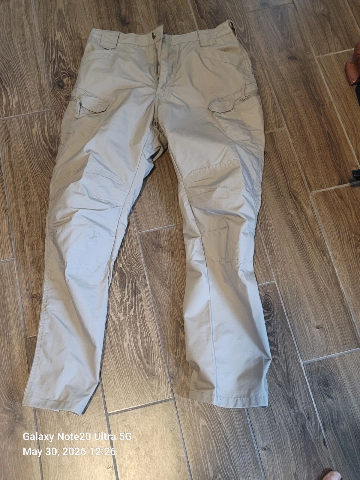 OUTDOOR PANTS CARGO Pants 36 x 32 TAN Lightweight Stretch Water Resistant UPF