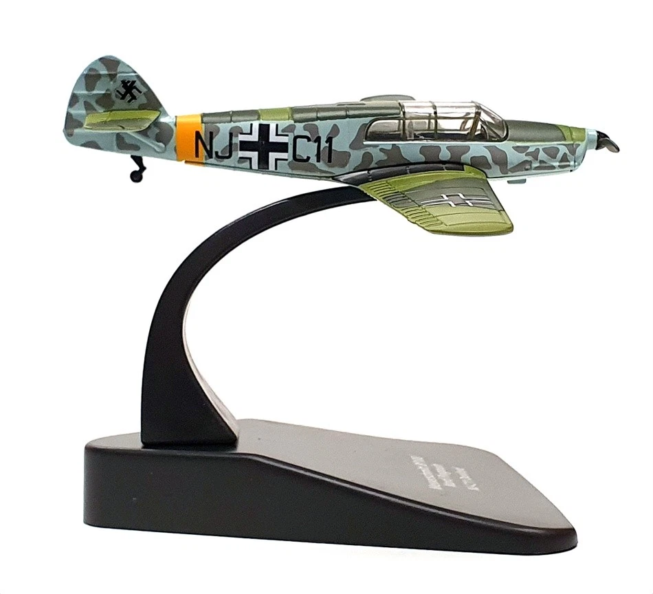 Oxford Diecast 1/72 Scale AC107 - Duxford Messerschmitt BF108 Aircraft - Image 3 of 4