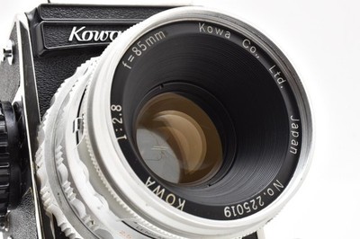 フィルムカメラ KOWA SIX MM 85mm Read *Near MINT* KOWA SIX Film Camera 85mm F/2.8 From JAPAN