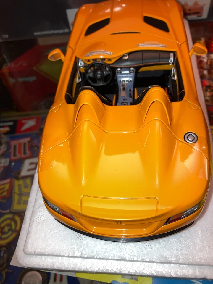 100038400 MINICHAMPS 1/18 MERCEDES SLR STIRLING MOSS ORANGE NEW SHIP. WORLDWIDE - Immagine 4 di 4