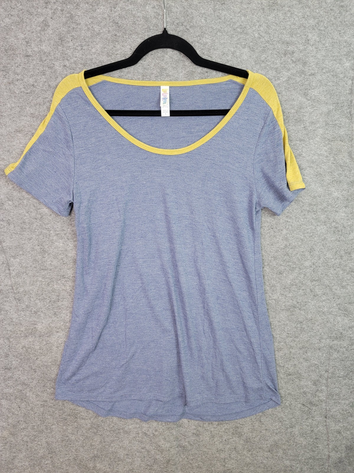 Lularoe Classic T Shirt Size Small Gray Yellow Trim