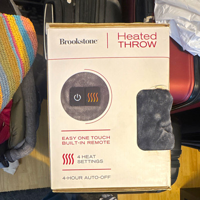Brookstone Heated Throw Blanket 50x60 Gray Remote 4 Heat, 4Hr Auto-Off UL