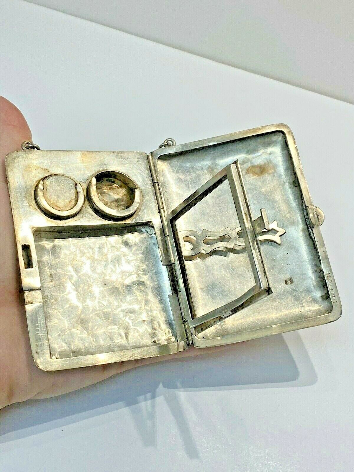 Foto 5 di 9