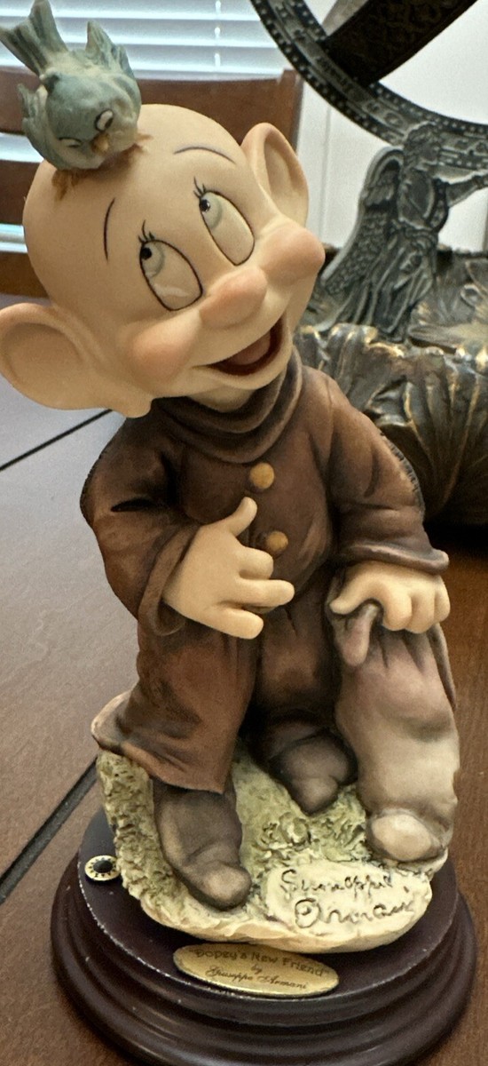 Giuseppe Armani Florence Walt Disney Dopey's New Friend Figurine