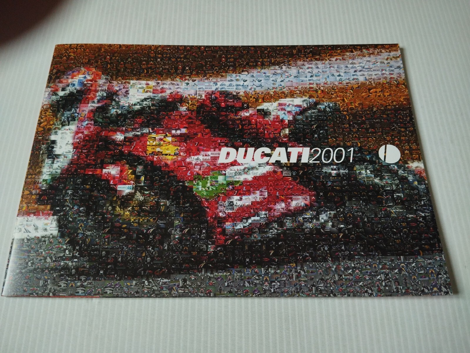 Prospectus Ducati Gamme 2001 catalogue moto original en français et allemand