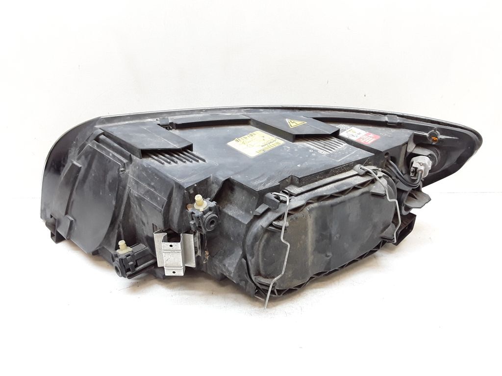 Volvo V50 2005 Front right headlight headlamp 30744682 LGI34986 | eBay
