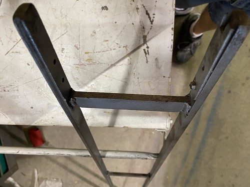 5’ Track For Older Cutting Machine Has Groove In One Side - Picture 5 of 5