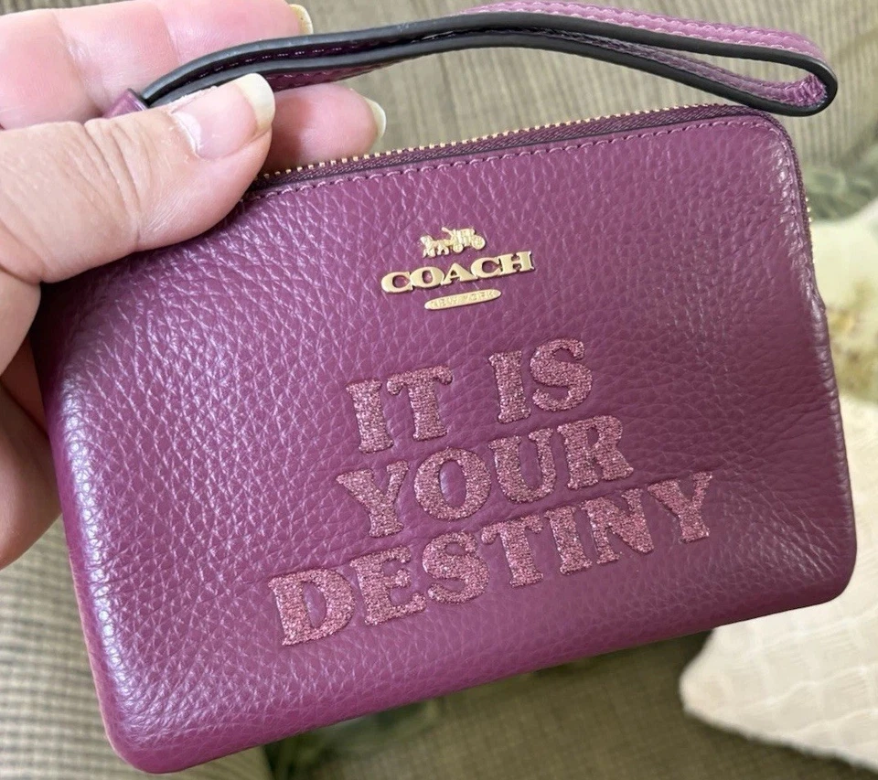 Cartera Coach X Star Wars It Is Your Destiny Cuero Brillo Cremallera Muñequera Baya Foto 4 de 4
