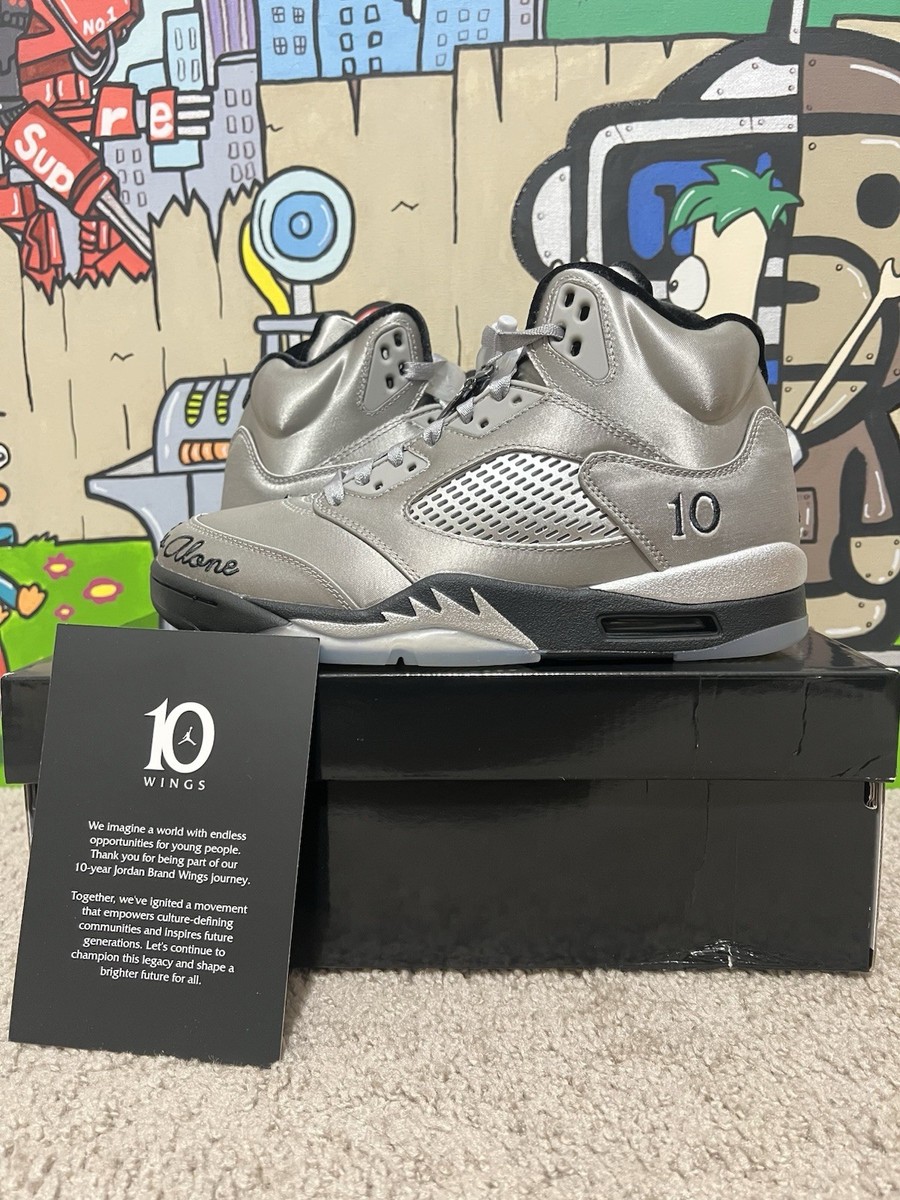 Jordan 5 Wings Medium Grey Metallic Silver NEW IO2038-001 Size 9.5