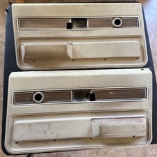 1973-1976 Chevy Gmc Truck Wood Grain Door Panels Light Tan Cream 1974 1975 Oem