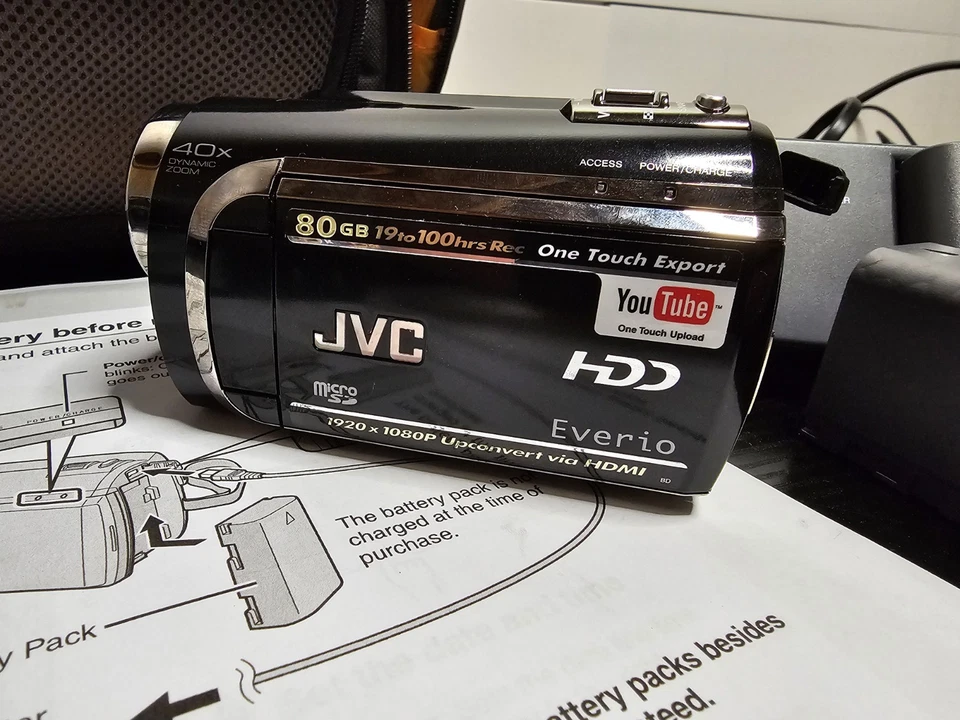 Videocámara JVC Everio GZ-MG670BU 80GB HDD + 2 baterías y cargador Foto 2 de 4