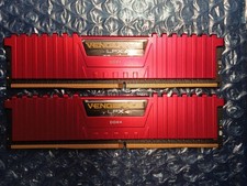 RAM de bureau rouge CORSAIR VENGEANCE LPX DDR4 2400 MHz 16 Go (8 Go x 2) testée