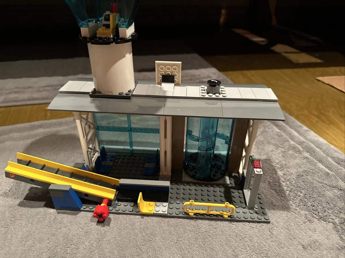 LEGO CITY Airport Passenger Terminal 60104 673419247436 eBay