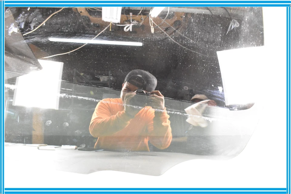 2003 - 2009 HUMMER H2 后方右乘客侧门窗玻璃原始设备制造商 — 第 3/4 张图片