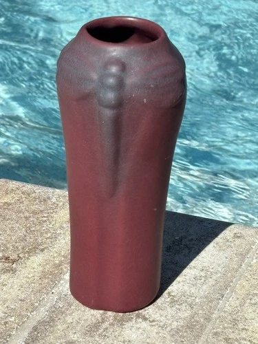 VAN BRIGGLE COLO SPGS. ART POTTERY MULBERRY DRAGONFLY VASE, 7"