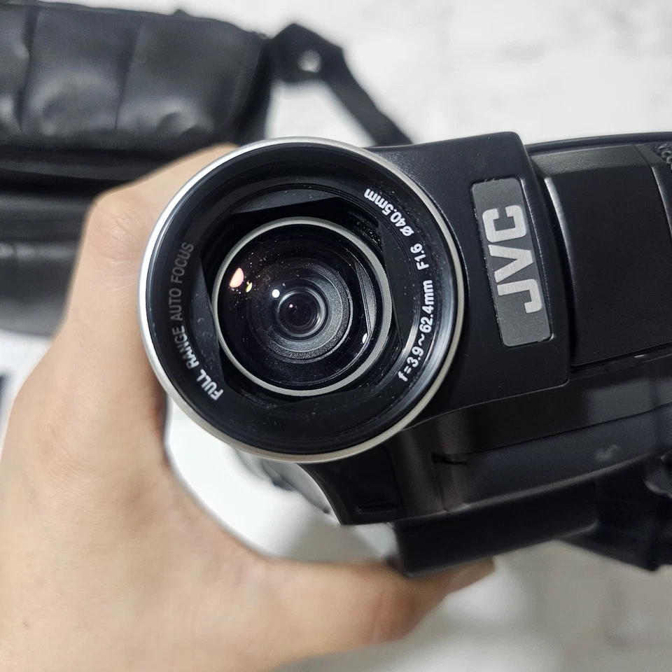 JVC GR-FX11EK Compact VHS Vintage Camcorder 50X Zoom NOT TESTED - Image 4 of 4