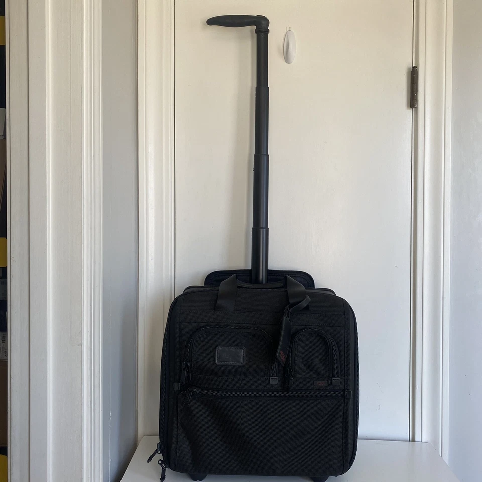 TUMI ALPHA DELUXE BLACK COMPACT ROLLING CARRY ON BRIEF 26123DH - Image 4 of 4