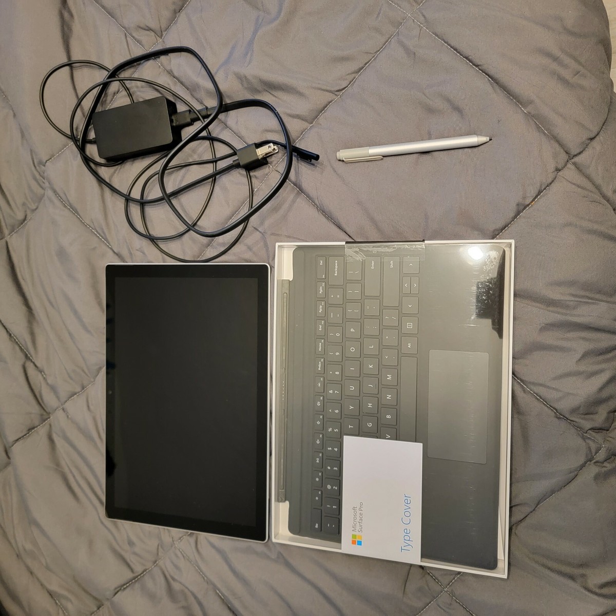 Microsoft Surface Pro 7 (128GB, i5, 8GB RAM, Quad-Core i5 Microsoft Surface Pro 7 (128GB, i5, 8GB RAM, Quad-Core i5