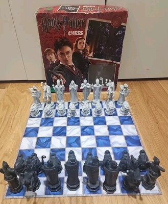 Harry Potter Chess Set Mattel Complete 2009