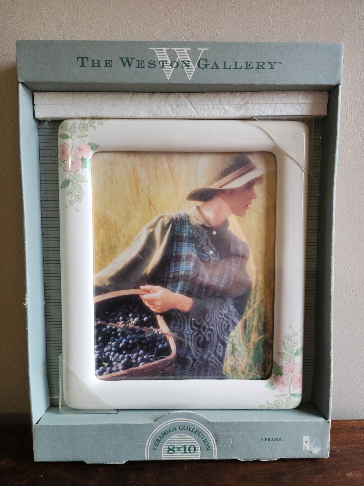 Vintage Weston Gallery Ceramic White Floral Picture Frame Tabletop Decor