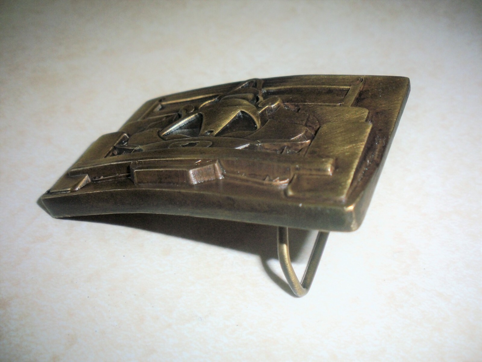 Classic Auto Racing Car INDY500 Belt BuckleRARE Coll… Gem