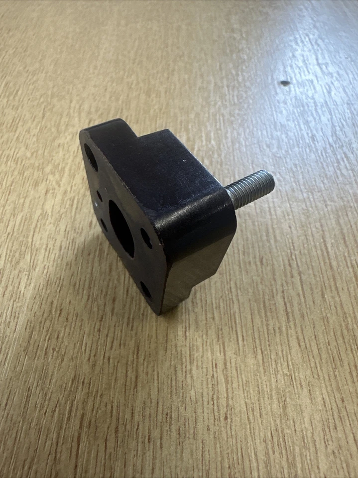 Genuine Kawasaki Insulator 16073-2078 - C33 - Image 2 of 4