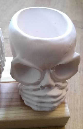 SEE, HEAR, SPEAK NO EVIL SKULL POTS on wood PLINTH 21x9x11cm crafts gift Etc - Picture 7 of 7