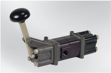 Aventics Lever Valve Pilotair Series R4310009...