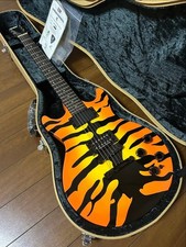 ESP SukeRoku Kellogg Signature Gitarre Mahagoni Korpus gebraucht mit Koffer &...