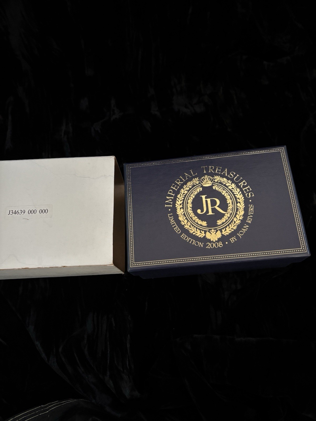 Joan Rivers NIB Limited Edition Tiny Treasures Egg Keepsake Box, With Necklace