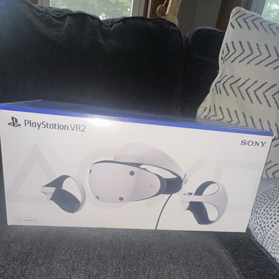 Sony PlayStation VR2 Headset + Sense Controllers 120Hz Eye Tracking USB-C