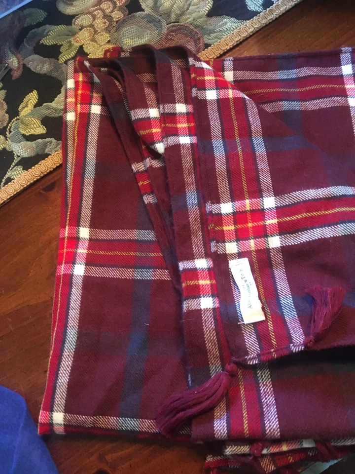 Chal/tiro vintage Abercrombie & Fitch New York - ROJO - 28 "x 60" Foto 4 de 4