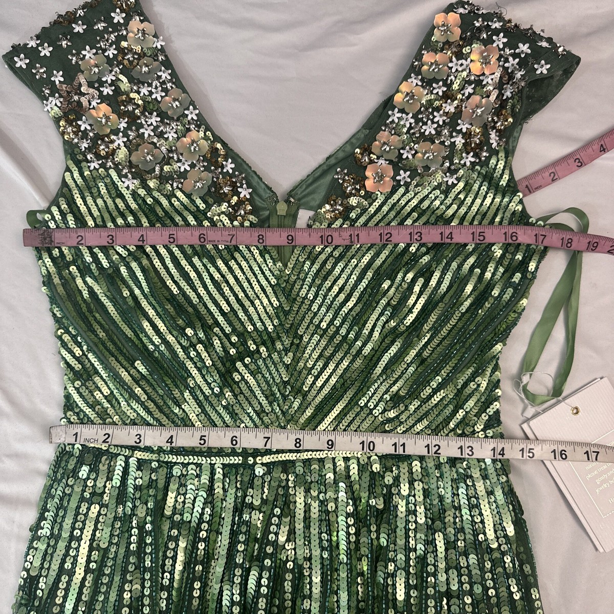 NWT$798 Mac Duggal [ 8 ] Sequin Floral Embellished Evening
