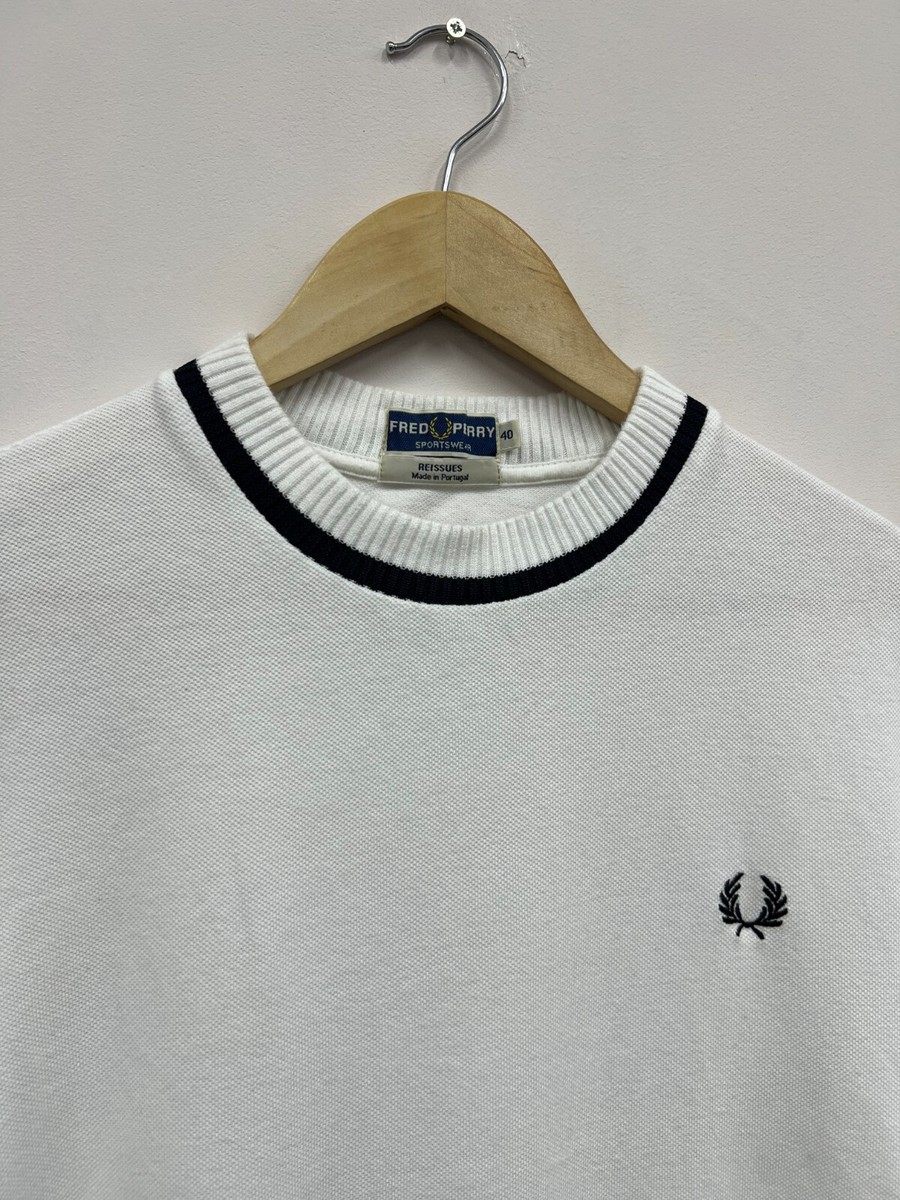 美品　完売品　FRED PERRY High Neck T-Shirt Fred Perry Textured Zip Neck Polo Shirt - Black - M9882-102