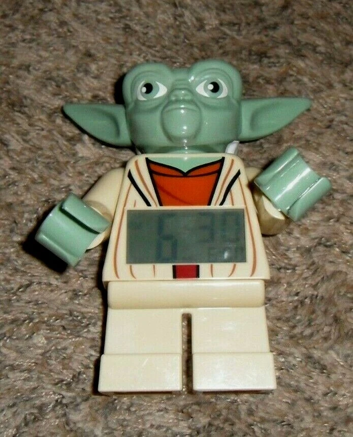 Yoda deals lego clock