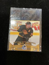 1997-98 Pacific Invincible Off The Glass Pavel Bure #20 HOF
