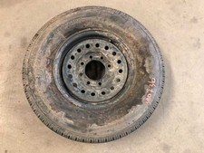 06-10 Sierra Silverado 2500 3500 One 16x6.5 16 Hole 8lug Steel Wheel W Tire 06-10 Sierra Silverado 2500 3500 One 16x6.5 16 Hole 8lug Steel Wheel W Tire