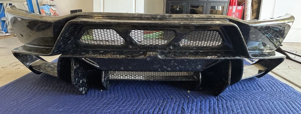 Lamborghini Huracan Rear Bumper Forged Carbon Fiber - Image 4 of 4