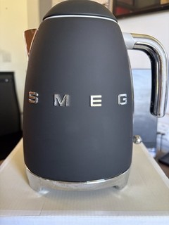 Smeg KLF03BLUK Cordless Kettle 1.7L Retro Style Matte Black