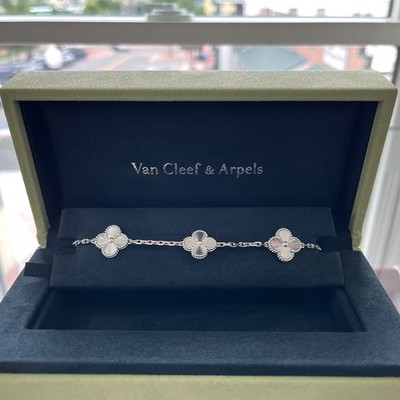 Van Cleef & Arpels Vintage Alhambra Bracelet   18K White Gold | Complete Set
