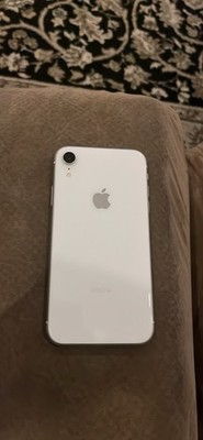 Buy Apple iPhone XR - 64 GB - White & Silver (Unlocked) (CA