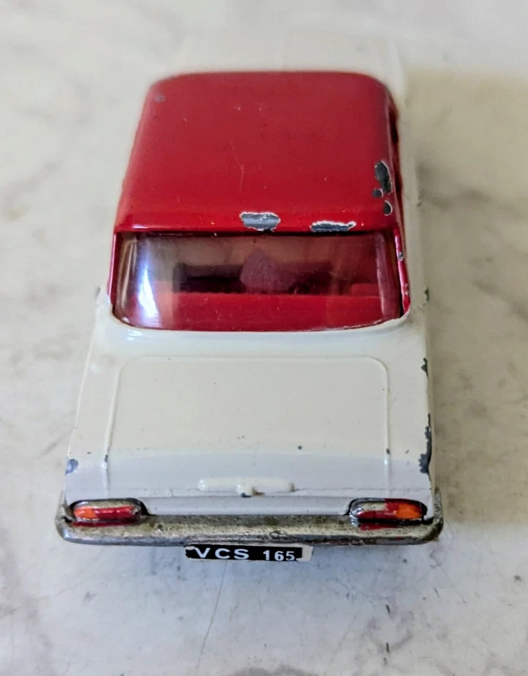 De colección Triang Spot On Vauxhall Cresta Sin Caja Escala 1/42 Foto 3 de 4