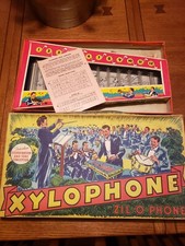Vintage 1940's Mitchell Studios Zil-O-Phone Xylophone Original Box Wooden Malle