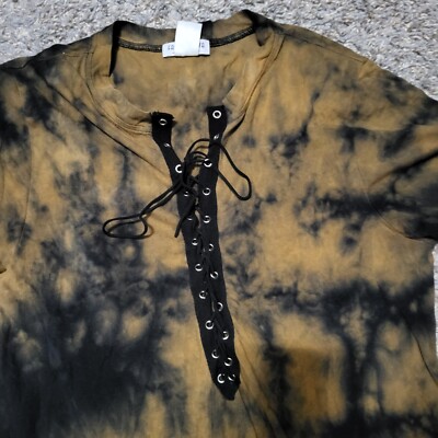 Fashion Nova Lace Up Shirt Women's M