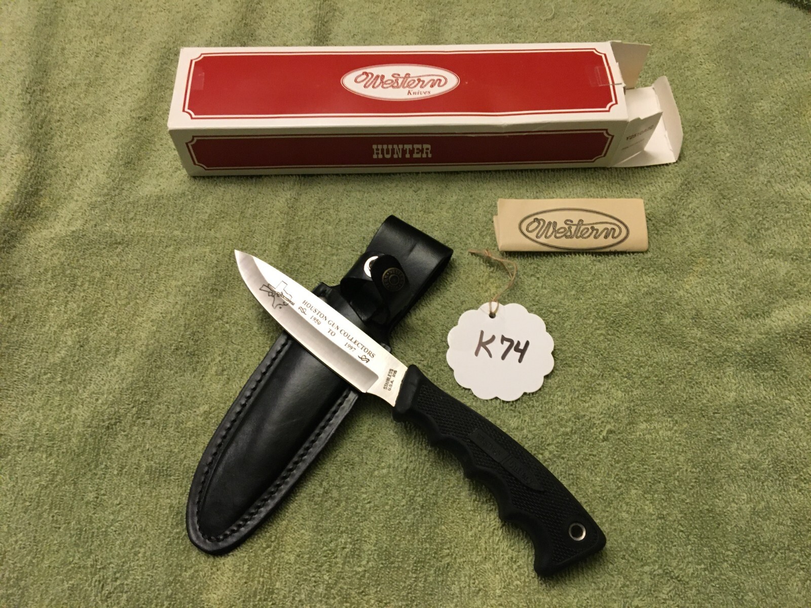 Western Knife, R16, black rubber handles, Black leather sheath, NOS