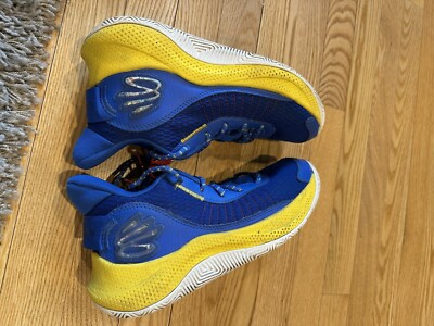 Mens Size Youth 7y Under Armour Curry 3Z7 Basketball Shoes